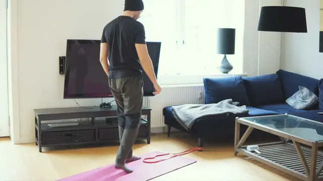 Band Hip Extensions
