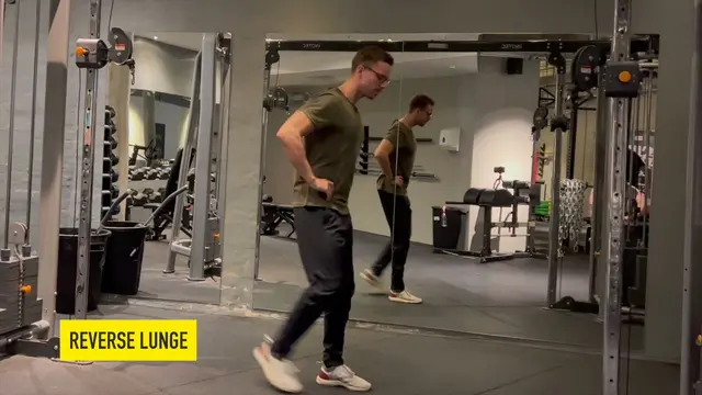 Reverse Lunge